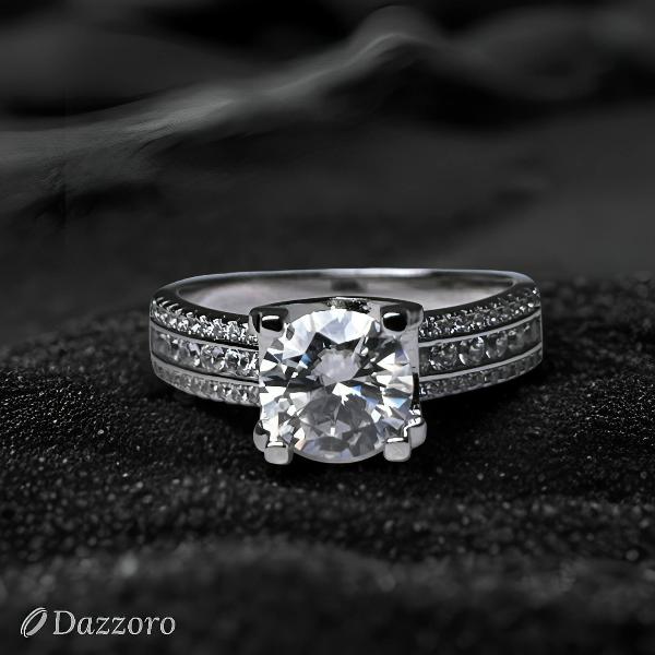 Aurora Gleam Moissanite Ring