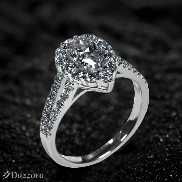 Solene Grace Moissanite Ring